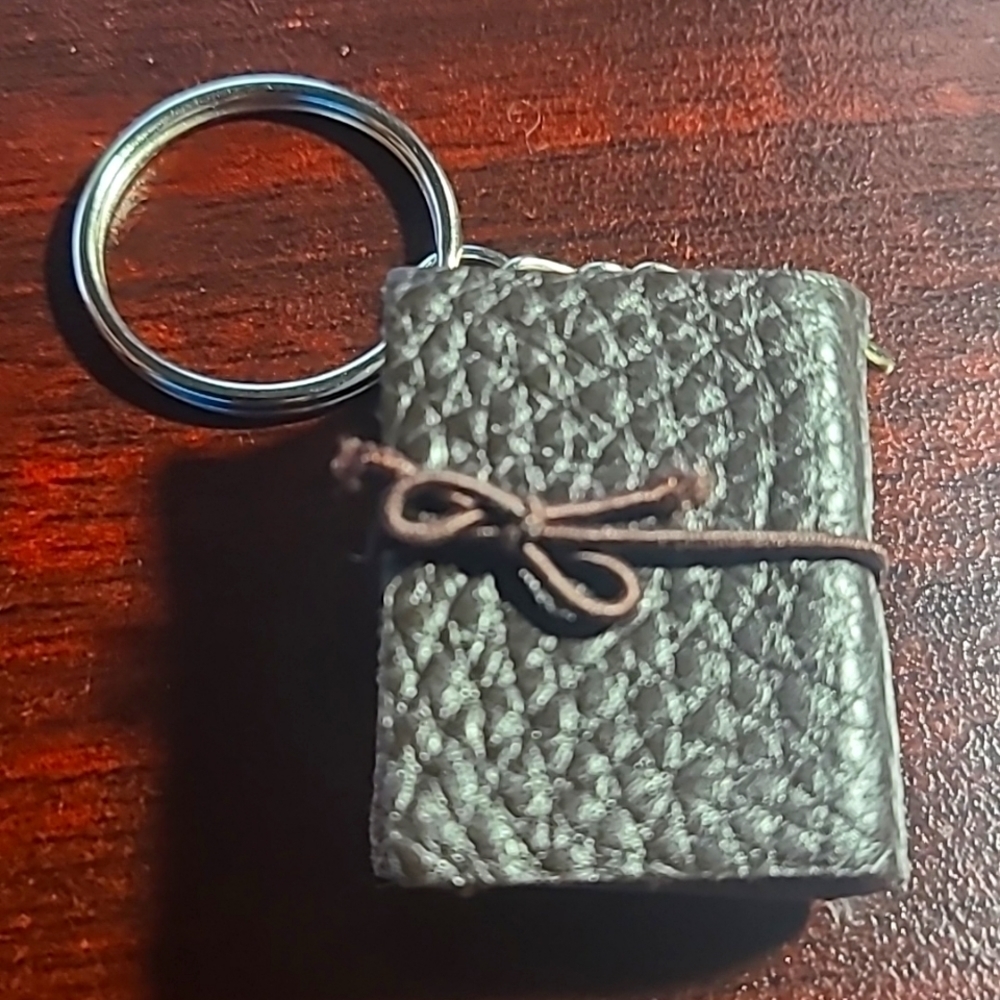 JOURNAL Keychain